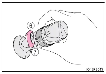 Toyota Prius: Utilisation des éclairages et des essuie-glacesUtilisation des éclairages et des essuie-glaces